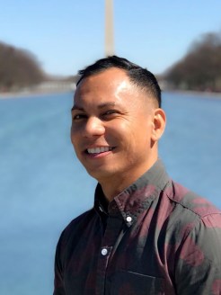 Author Dan Heinrich Manuyag