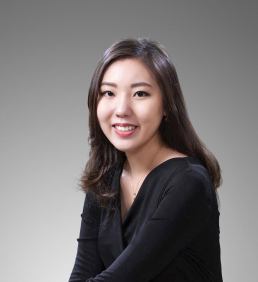 Author Melina Kim